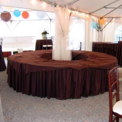 Circular Food Station
